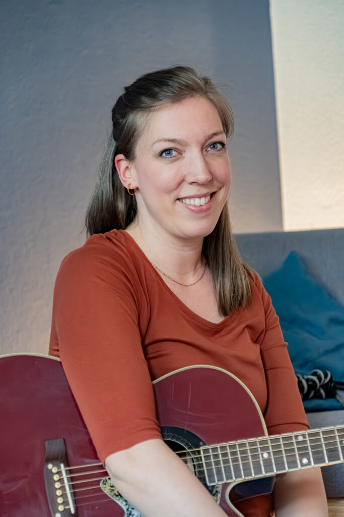 D in Black Moments- Kurs Natascha Klangraum